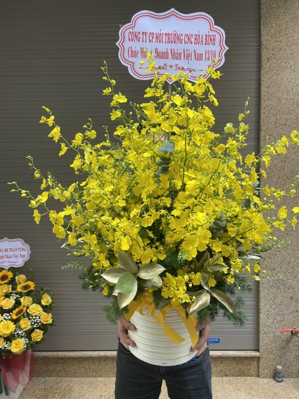 Giao Hoa Tận Nơi Tại Thị Trấn Ít Ong, Huyện Mường La, Sơn La
